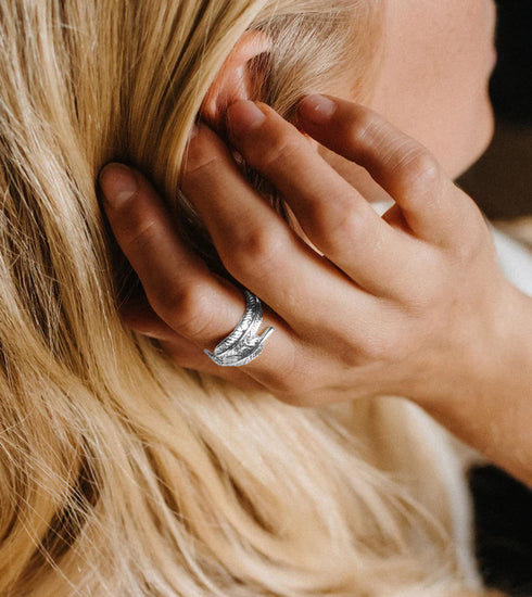 Feather Ring