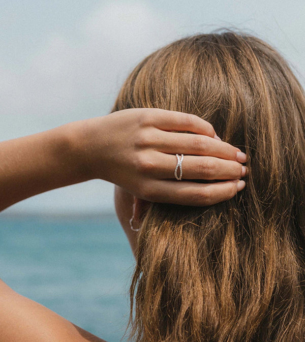 Layered Deep Wave Ring Silver