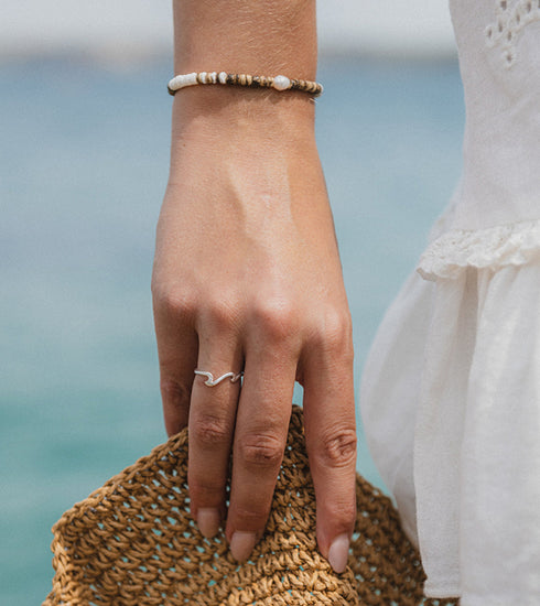 Surfer Girl Double Wave Ring