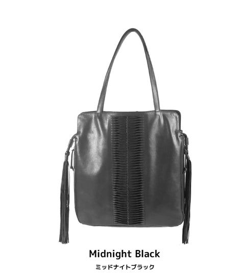 Santana Putri Shoulder Bag