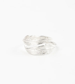 Bocca Feather Ring
