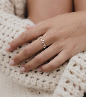 Crashing Wave Ring